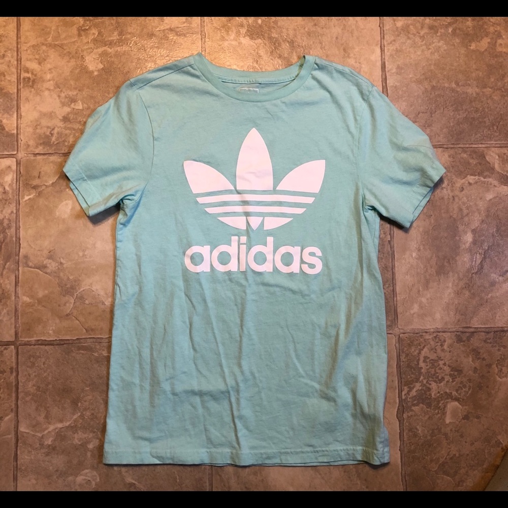 Adidas T-shirt